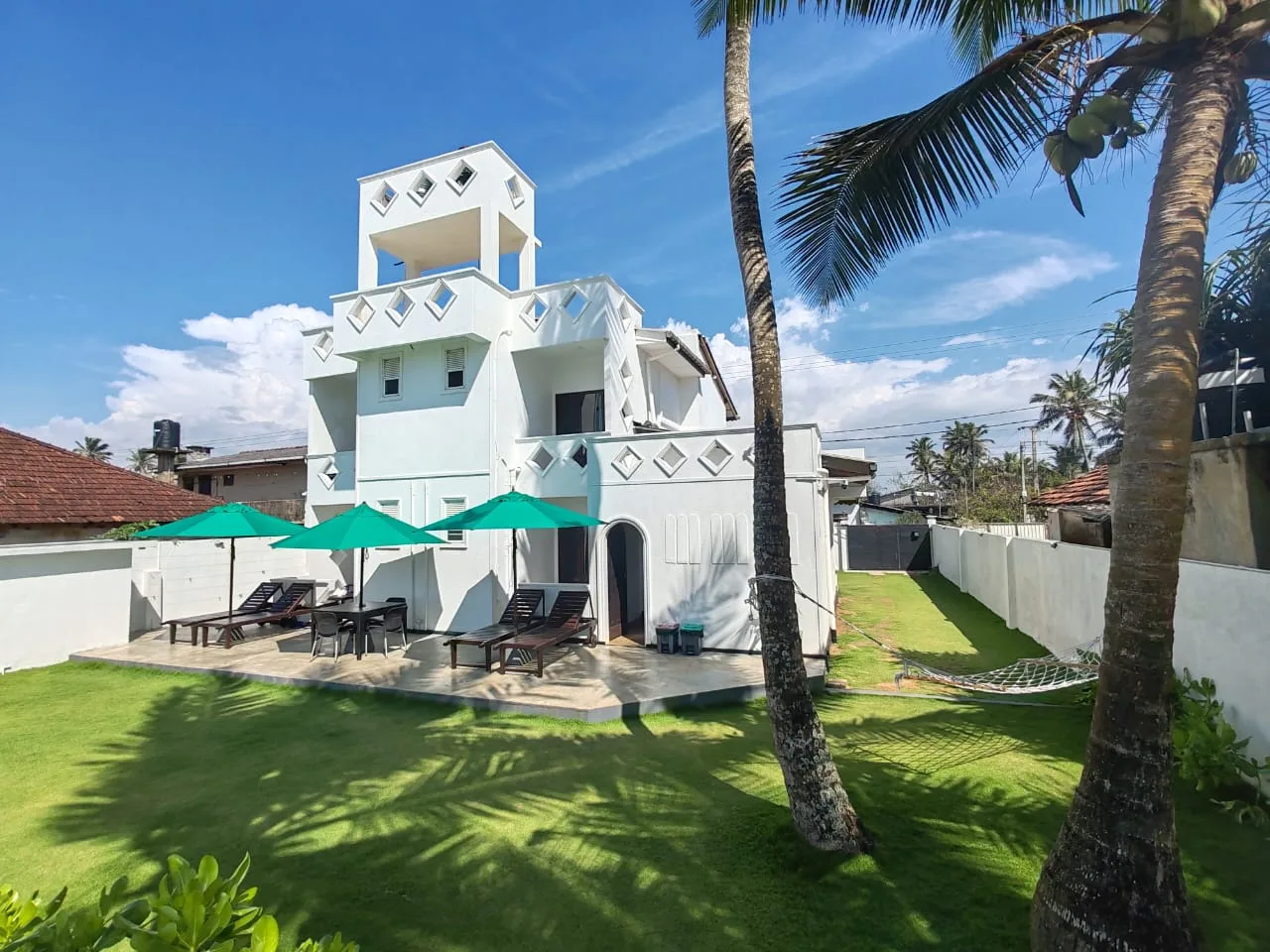 Villa One 64 Beachfront — private beach access with pristine coastline in Hikkaduwa